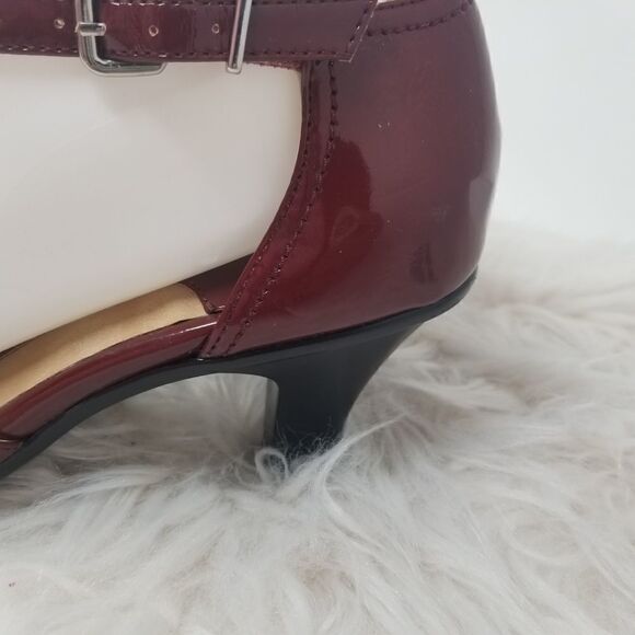 CROFT AND BARROW SOLE (SENSE) ABILITY - Picture 2 of 12